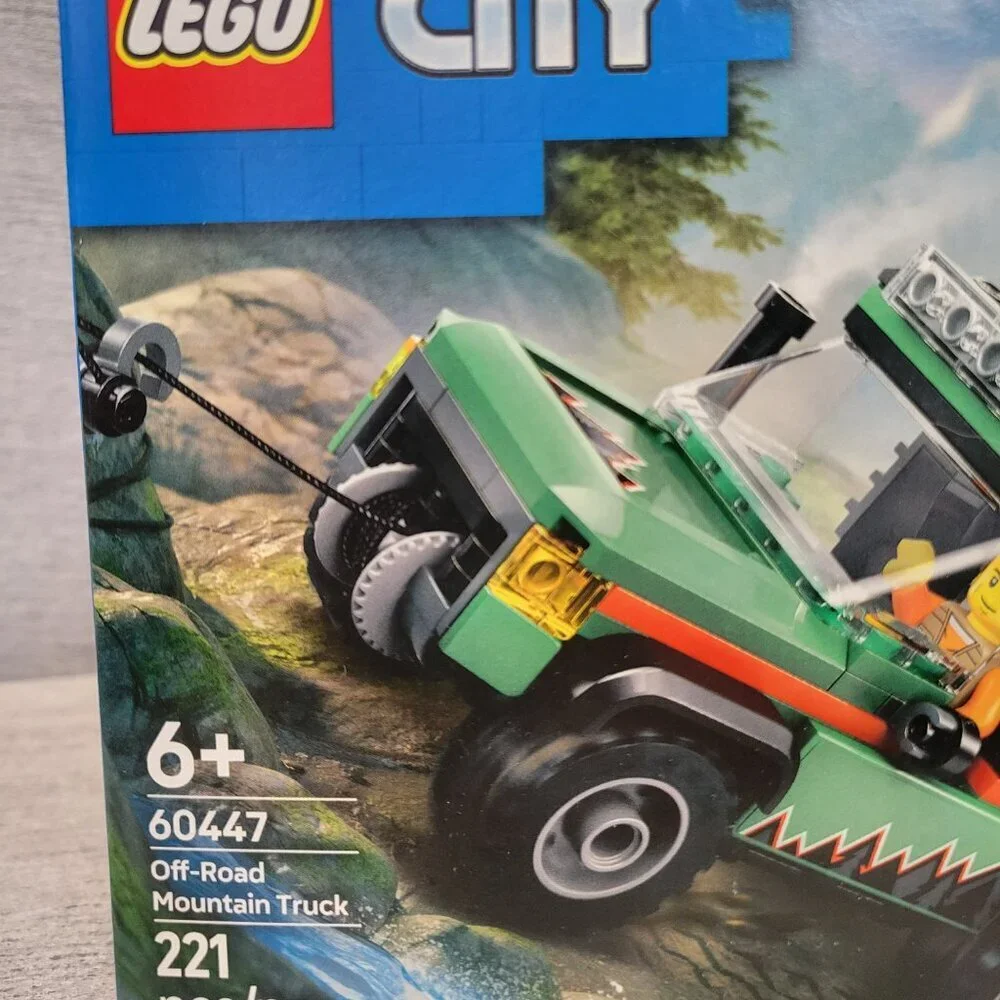 Lego City Off- Road 4x4 Mountain Truck 60447